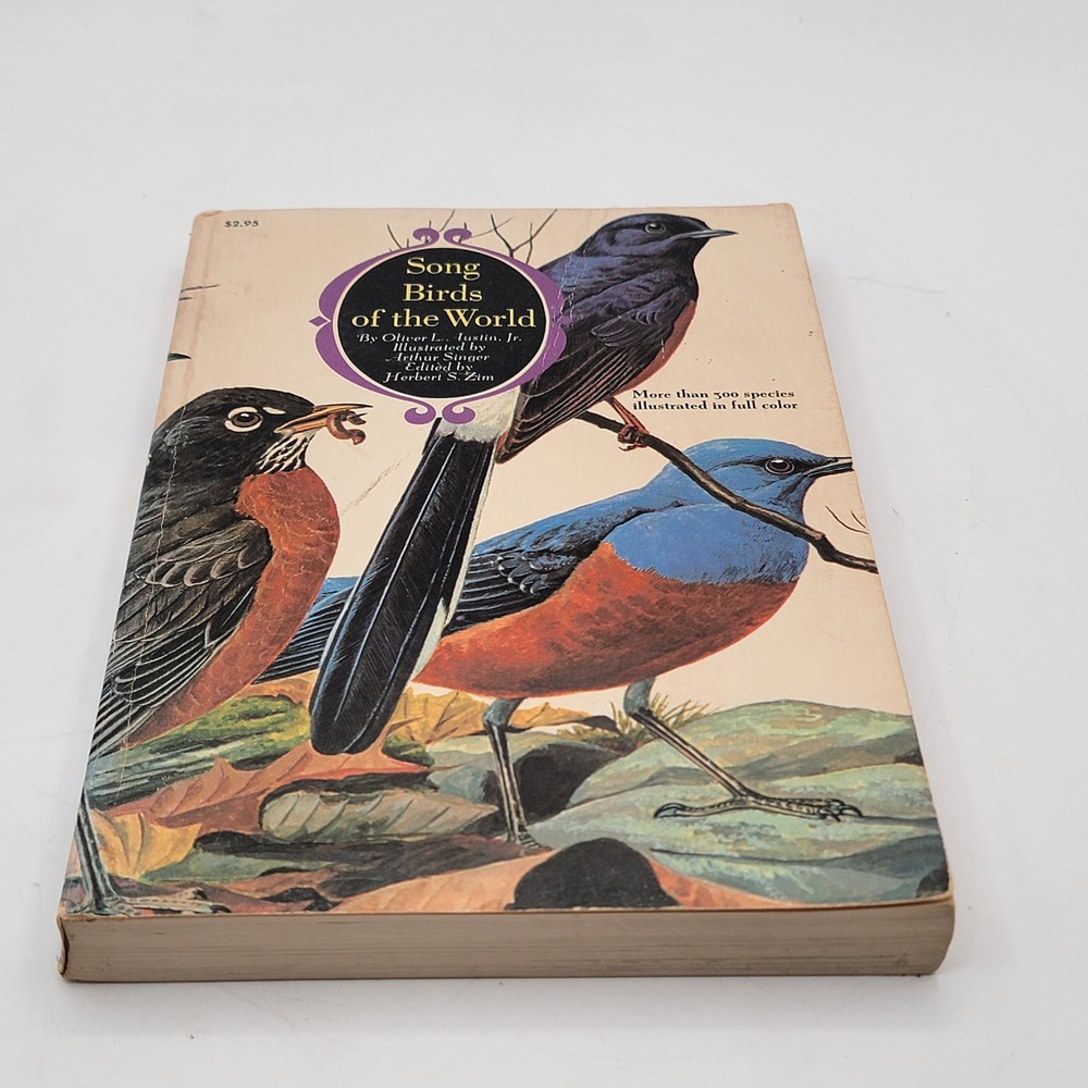 Oliver L. Austin Jr. Song Birds of the World Paperback Golden Press Good